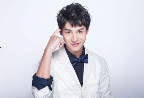 娱乐圈爆料郑业成,娱乐圈爆料背后的真相揭秘