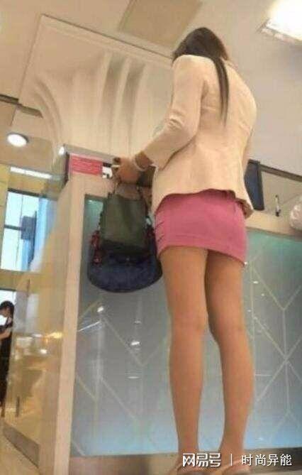 干丝袜大屁股屁眼